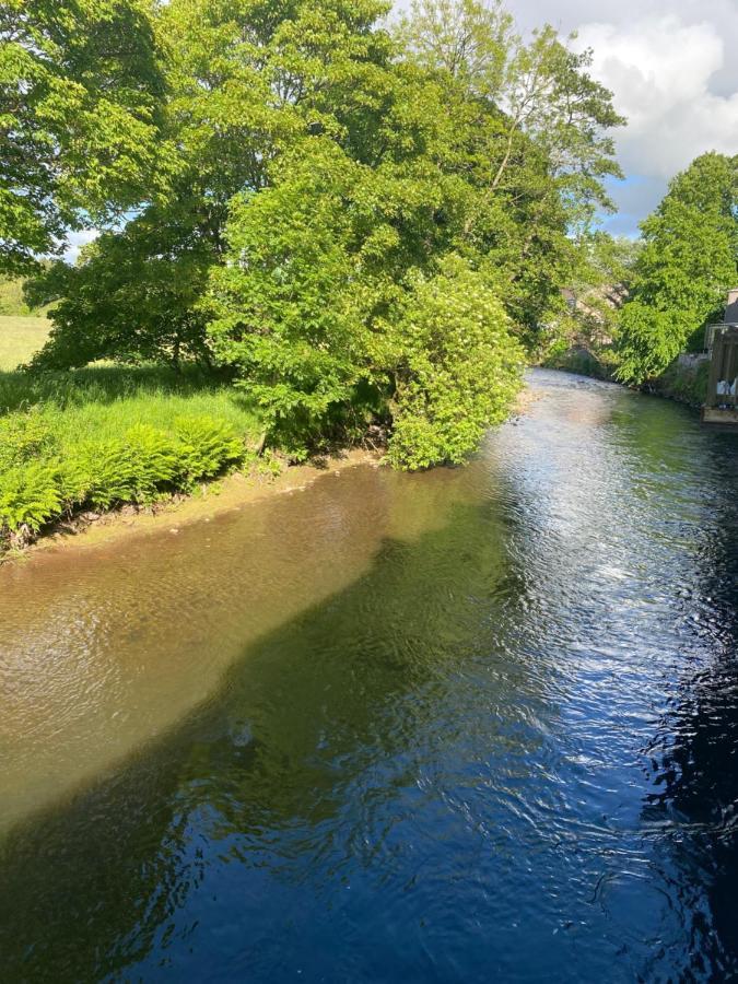 Riverbank Cottage Lake District Double Balcony Egremont  Buitenkant foto