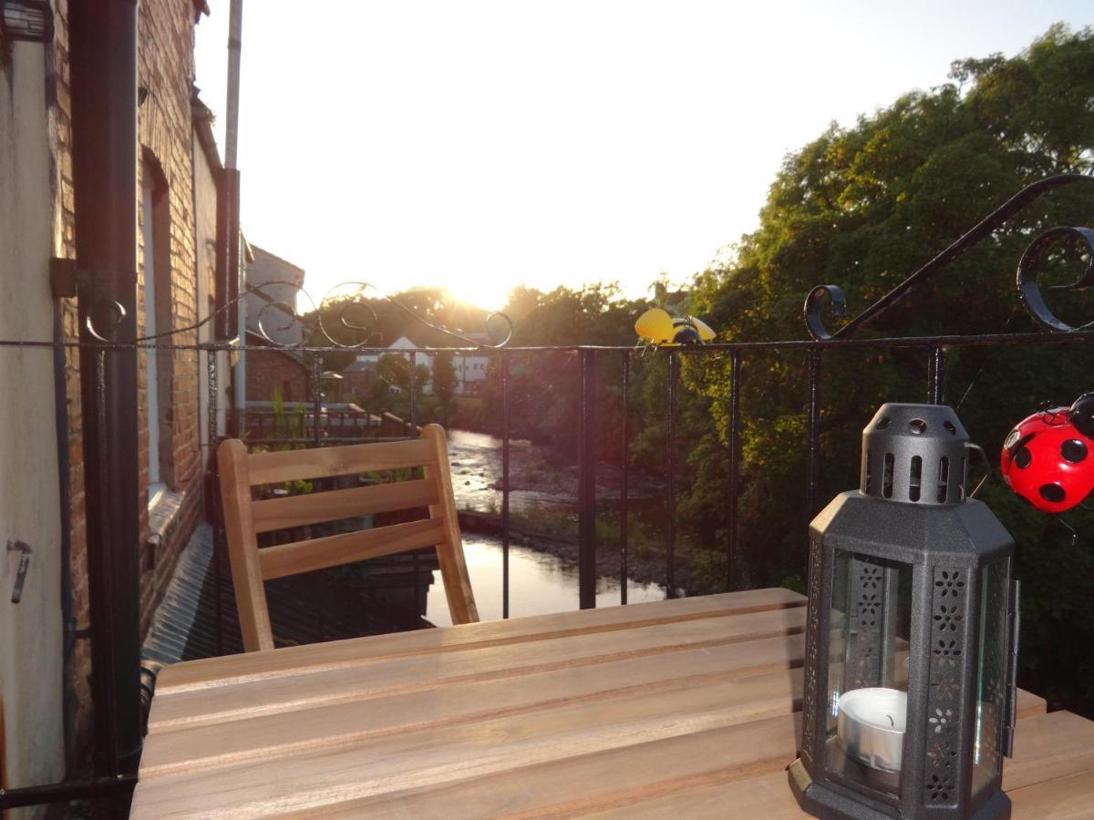 Riverbank Cottage Lake District Double Balcony Egremont  Buitenkant foto